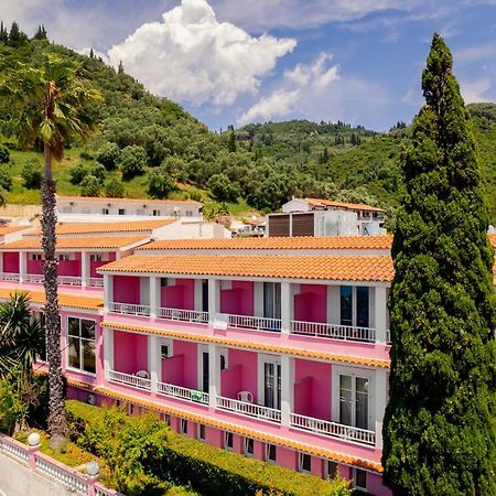 Pink Palace Beach Resort Агиос Гордиос Екстериор снимка