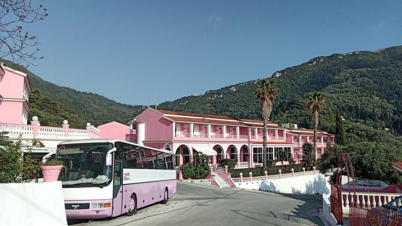 Pink Palace Beach Resort Агиос Гордиос Екстериор снимка